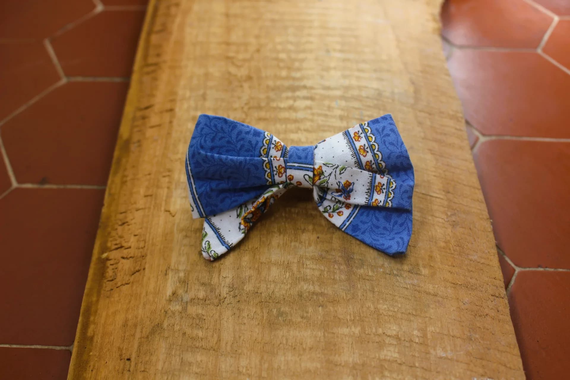 Grande barrette, Augustine